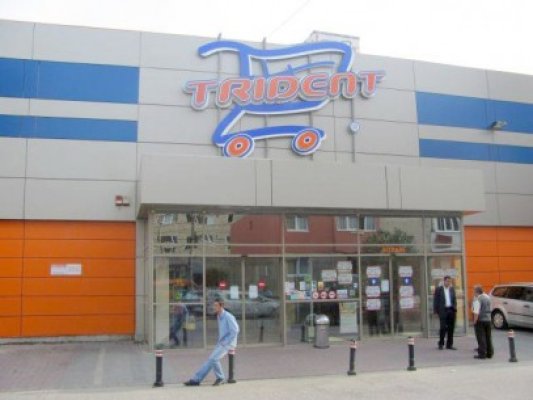 Trident, scos la vânzare pe bucăţi